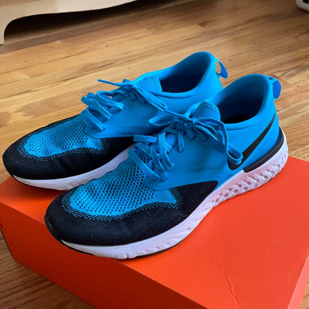 Nike react odyssey flyknit